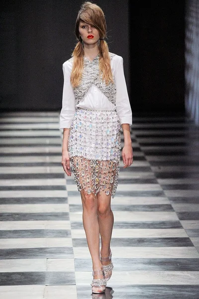Look 36